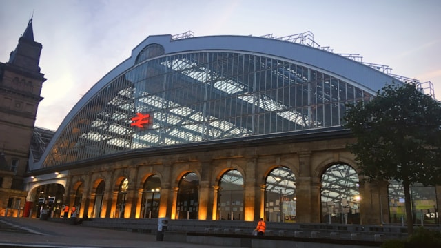 Liverpool FC home game expected to prompt busy Sunday for passengers: Liverpool Lime Street station picture-3